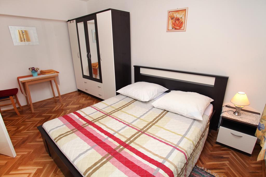Apartments Jasmin 特罗吉尔 外观 照片